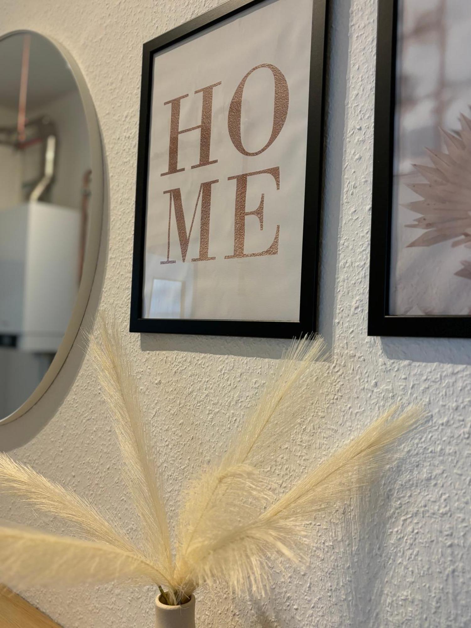 Helles City Apartment Fuer Familien & Gruppen Neu-Ulm Ngoại thất bức ảnh