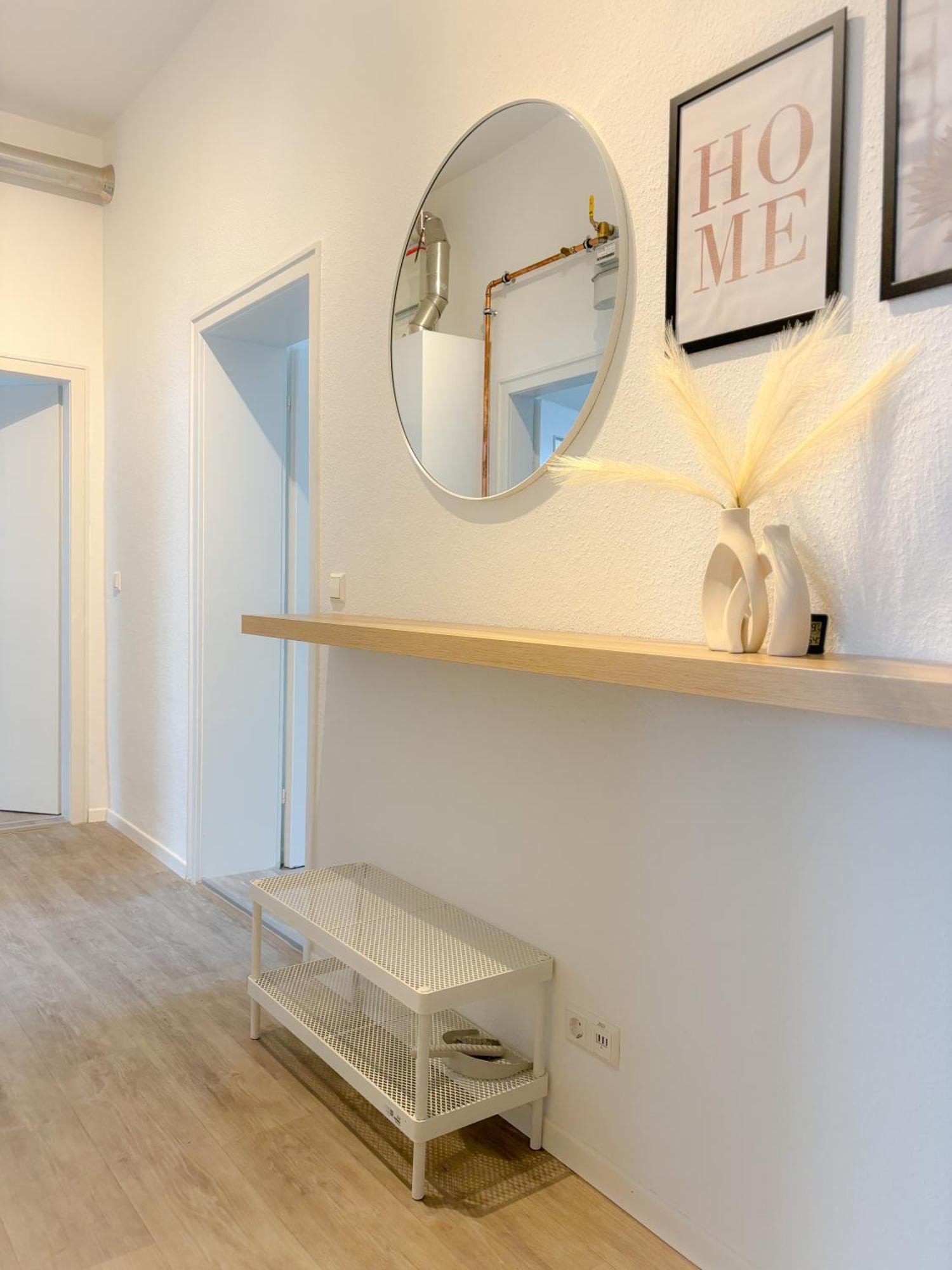 Helles City Apartment Fuer Familien & Gruppen Neu-Ulm Ngoại thất bức ảnh